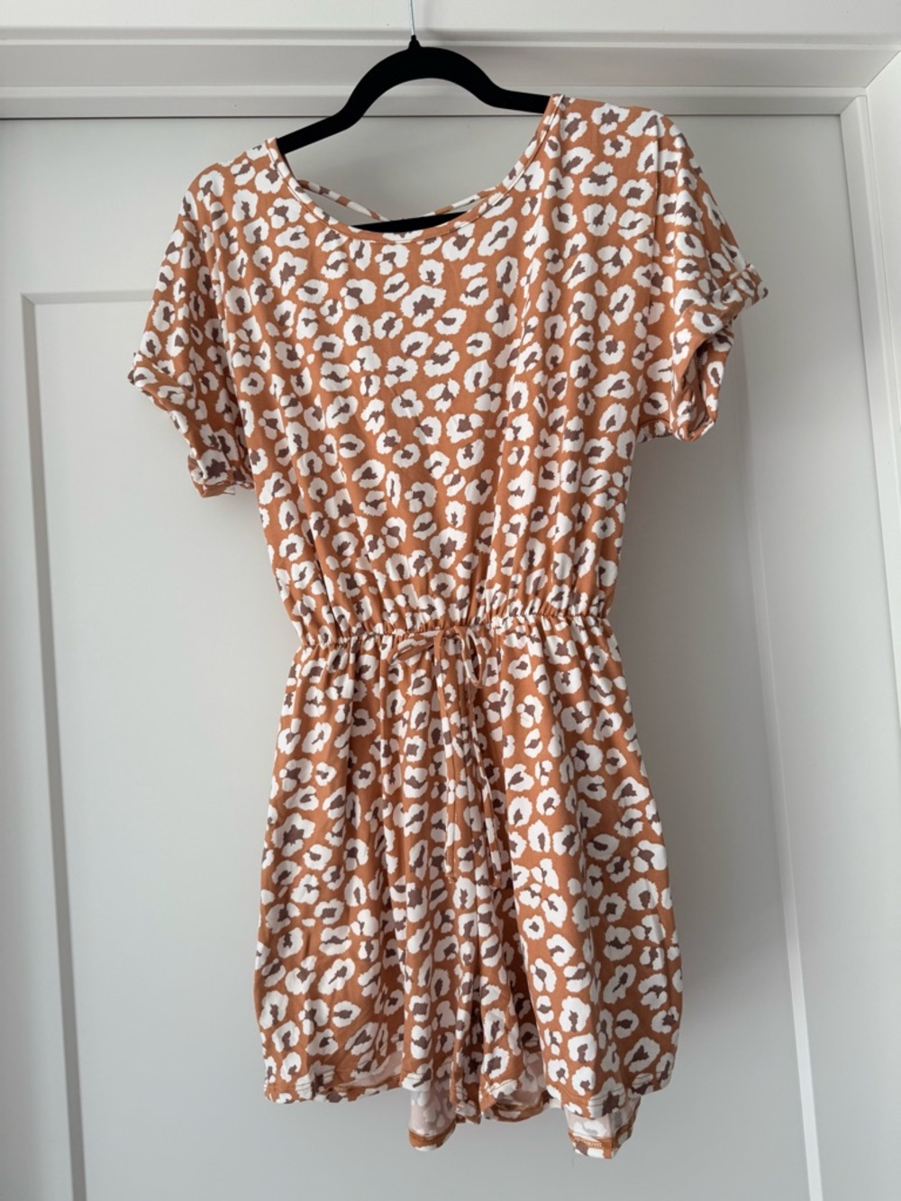 NWOT-Brushed Leopard Romper in Mauve SZ L - Picture 3 of 9
